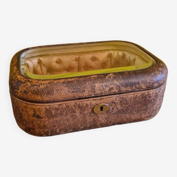 Boîte à bijoux française recouverte de cuir, vers 1900