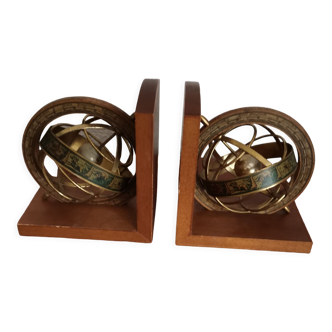 Bookends