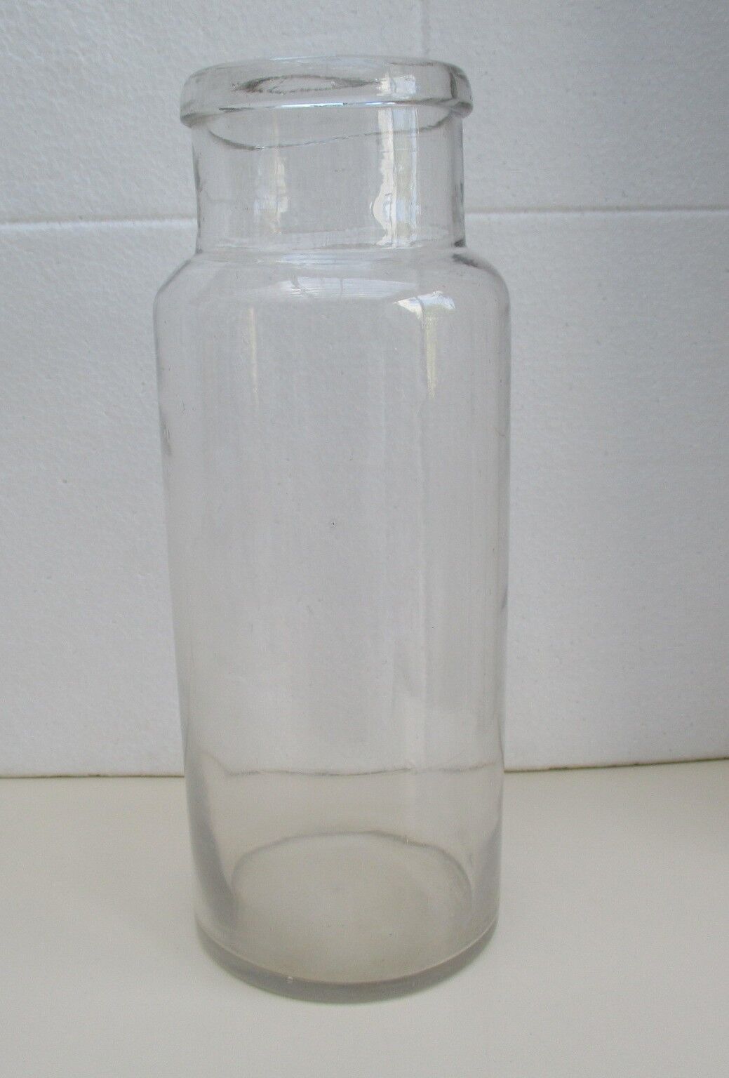 Bocal ancien en verre