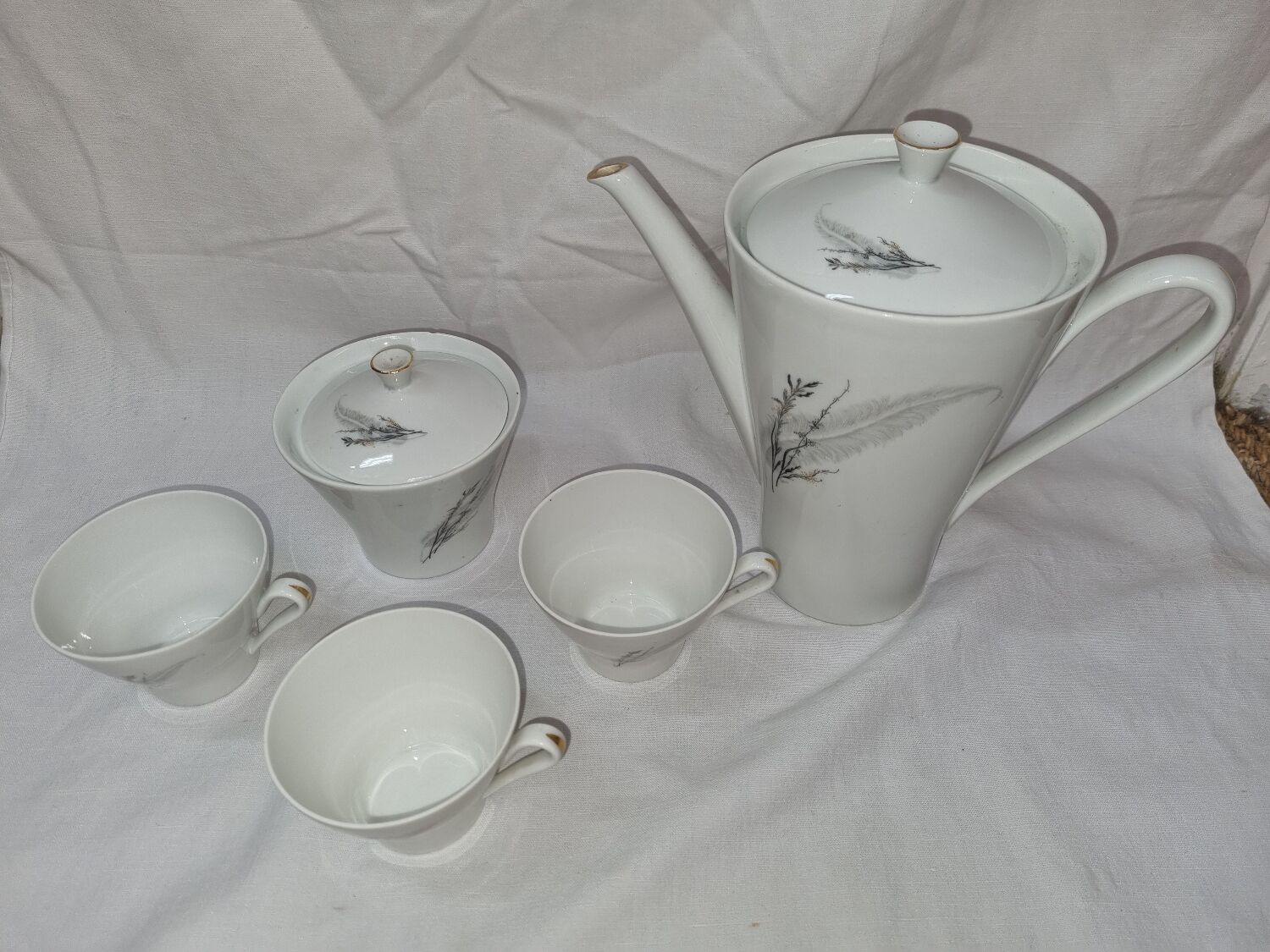 Cafetière porcelaine de Sologne et tasses