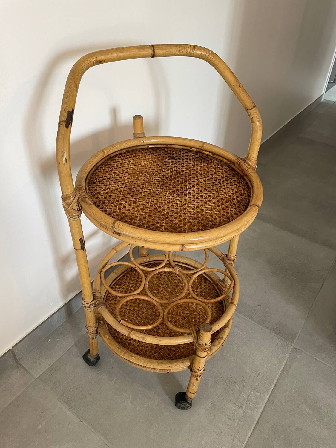 Rattan mini bar