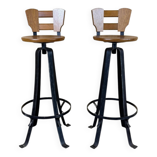 2 tabourets de bar des années 1950-1960 en fer et bois style brutalisme milieu de siècle