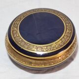 Jewelry box
