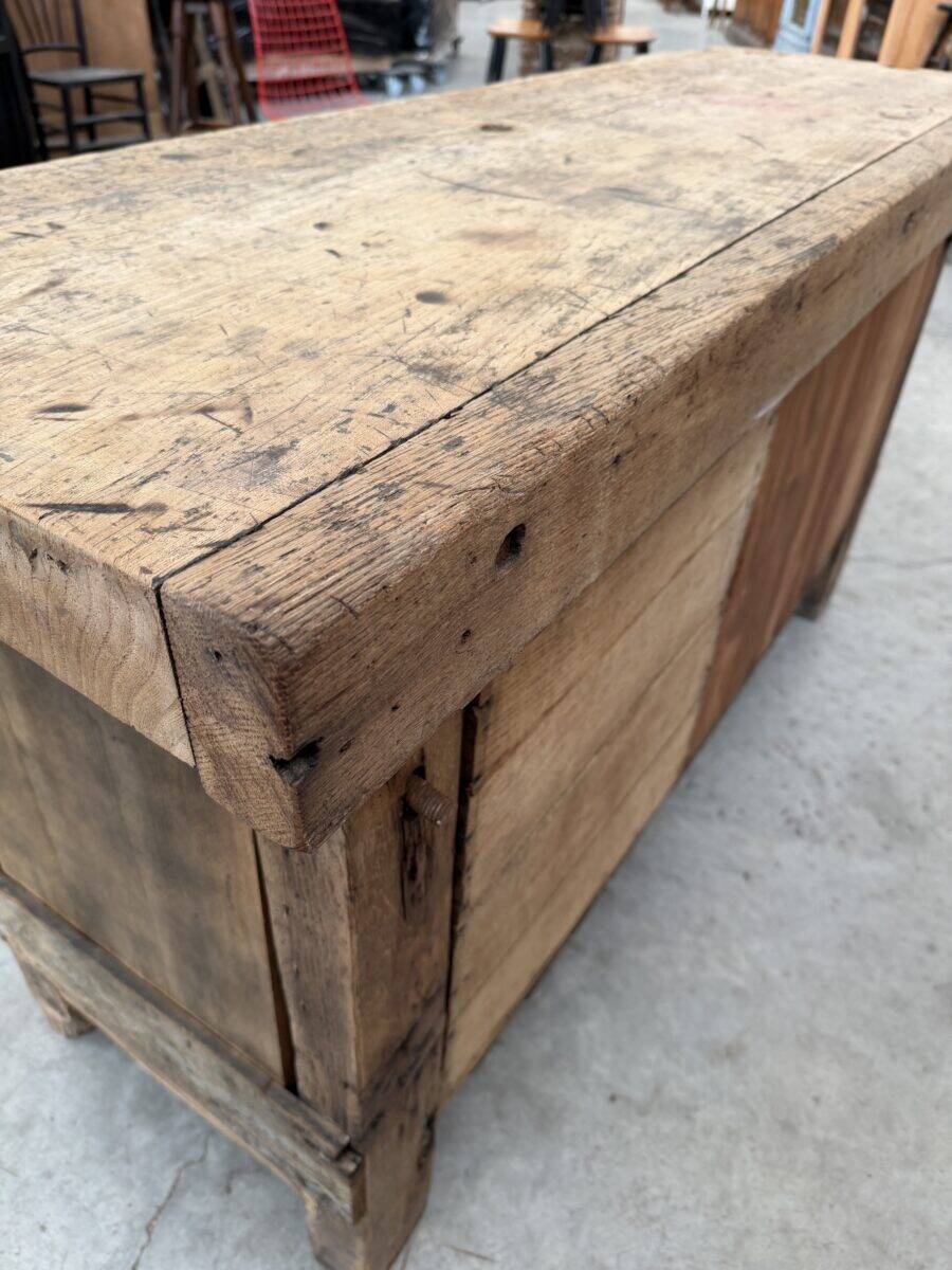 Oak desk from the early 20th century.