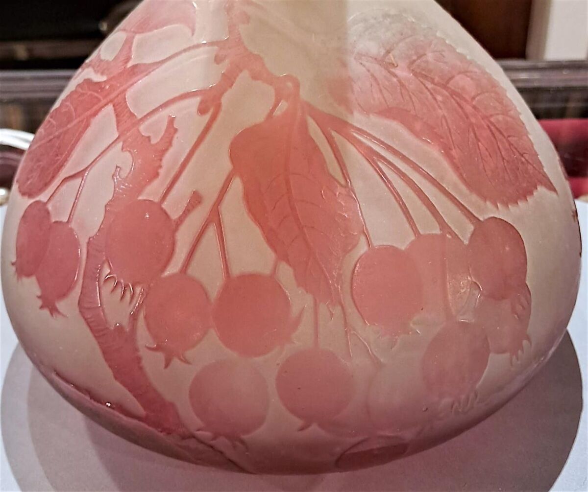 Vase with floral decoration, Gallé, early 20th century