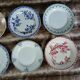10 assiettes plates anciennes en Terre de fer
