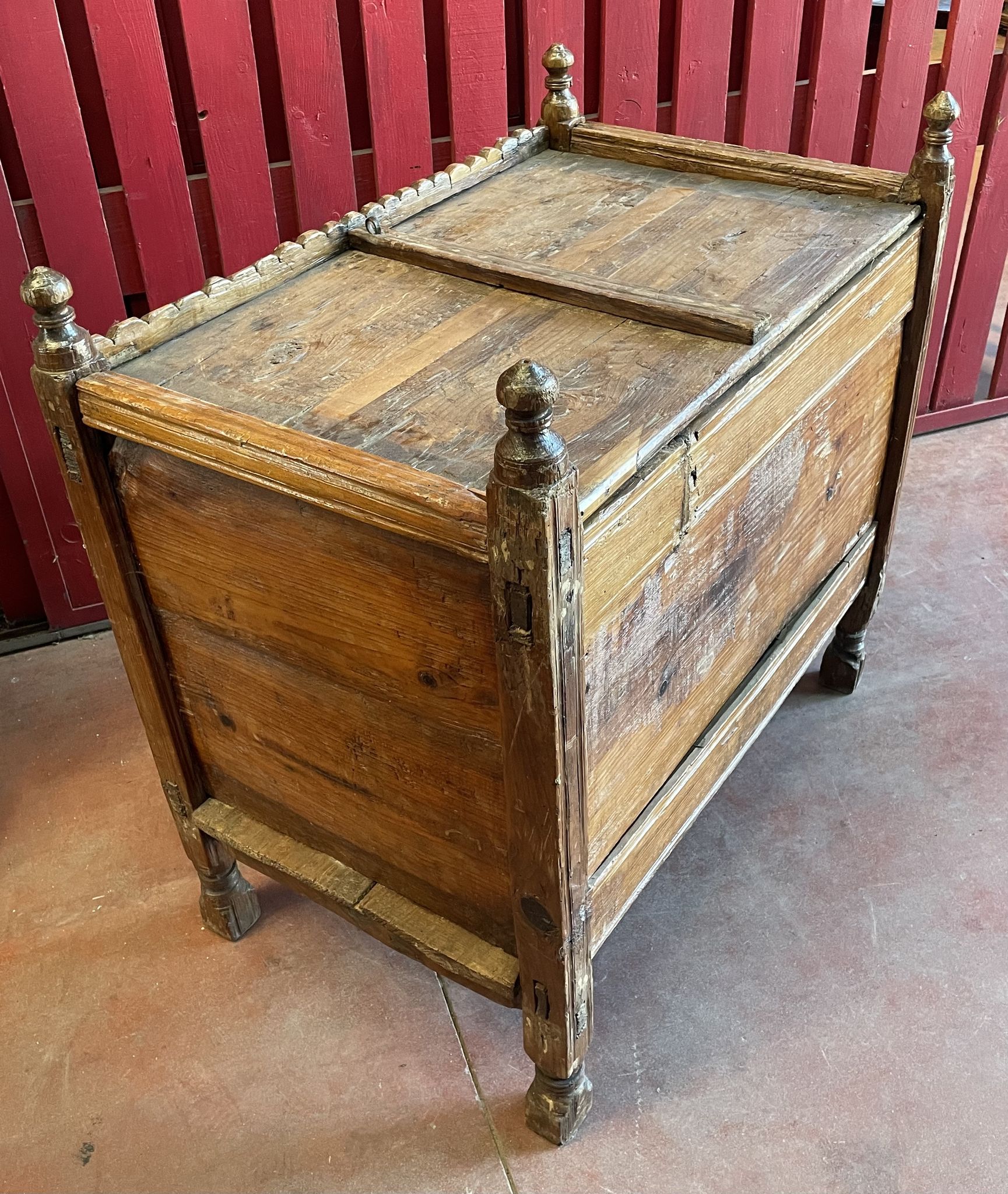 Afghanistan XIXth century wedding chest entirely hand-carved with floral decorations.