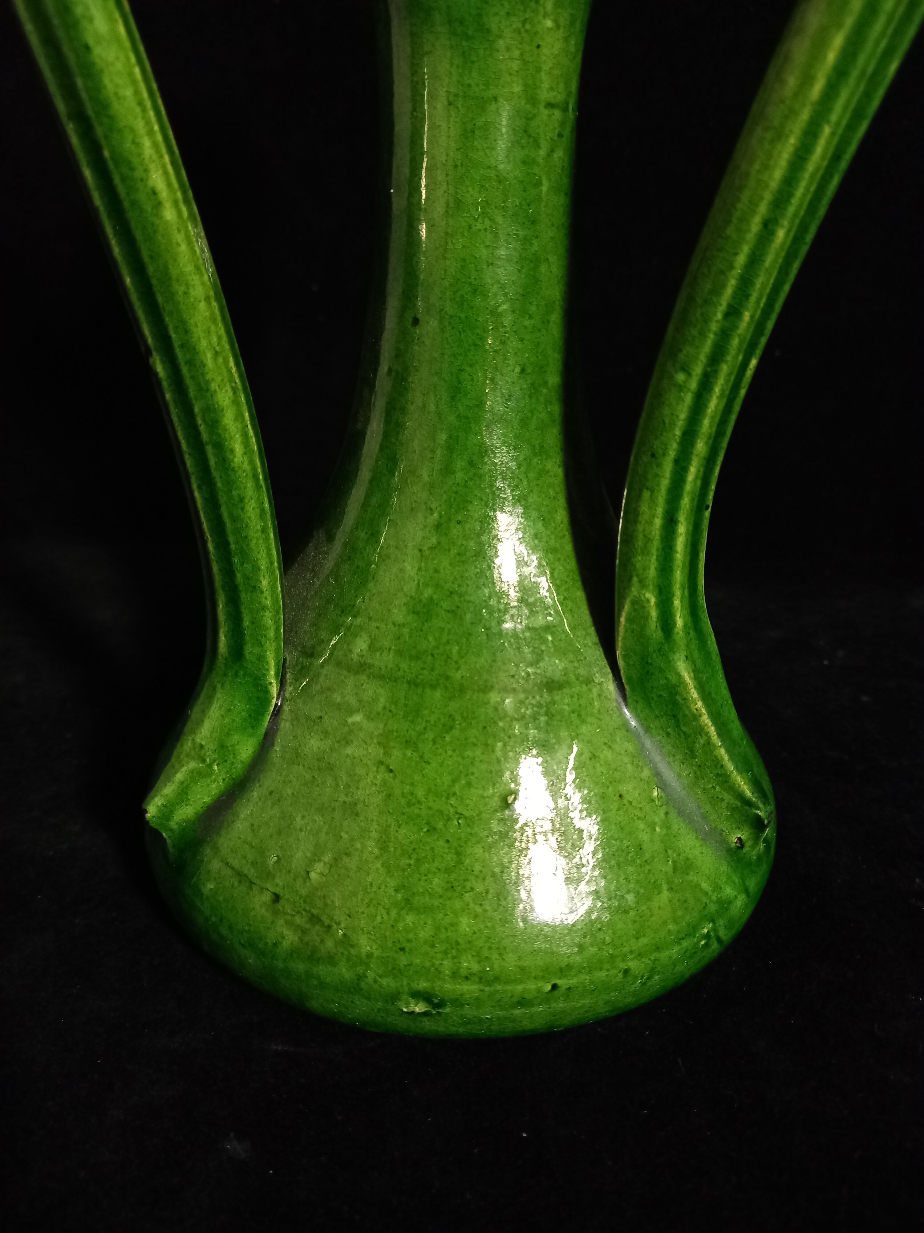 Vase art nouveau en grès avec trois anses voûtées