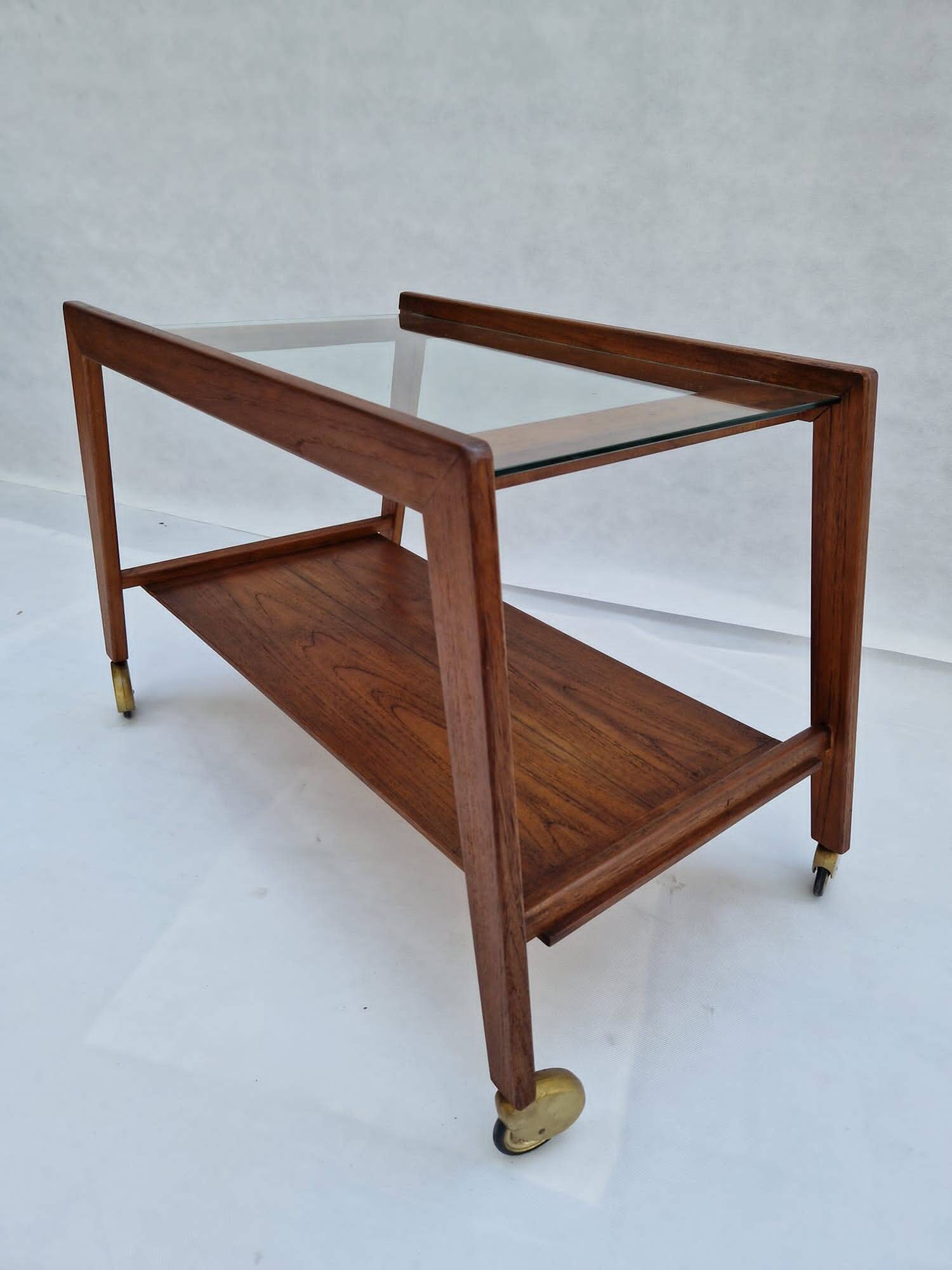 Table basse scandinave sur roulettes, 1960
