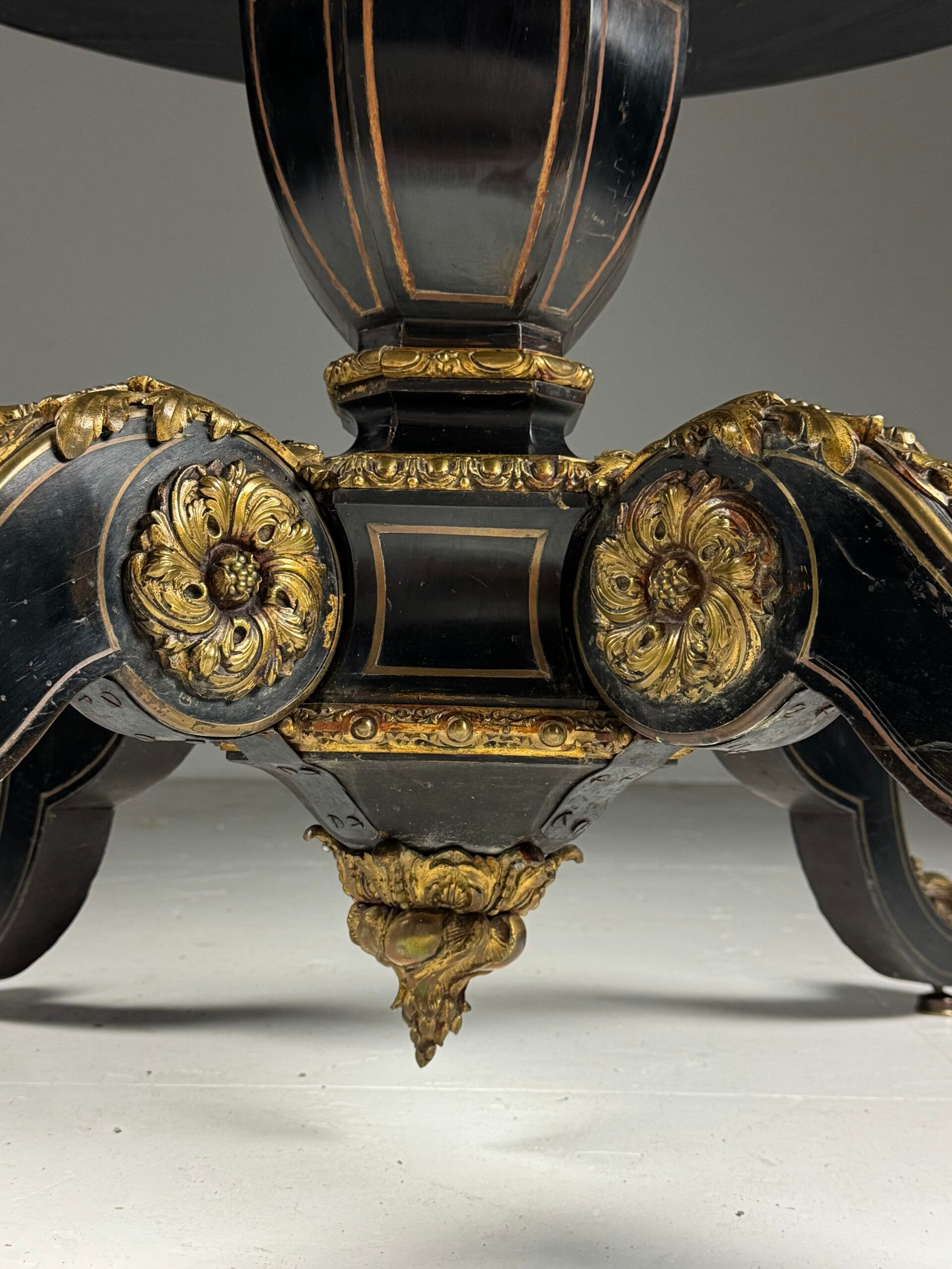 Table de centre Napoléon III, 19e siècle