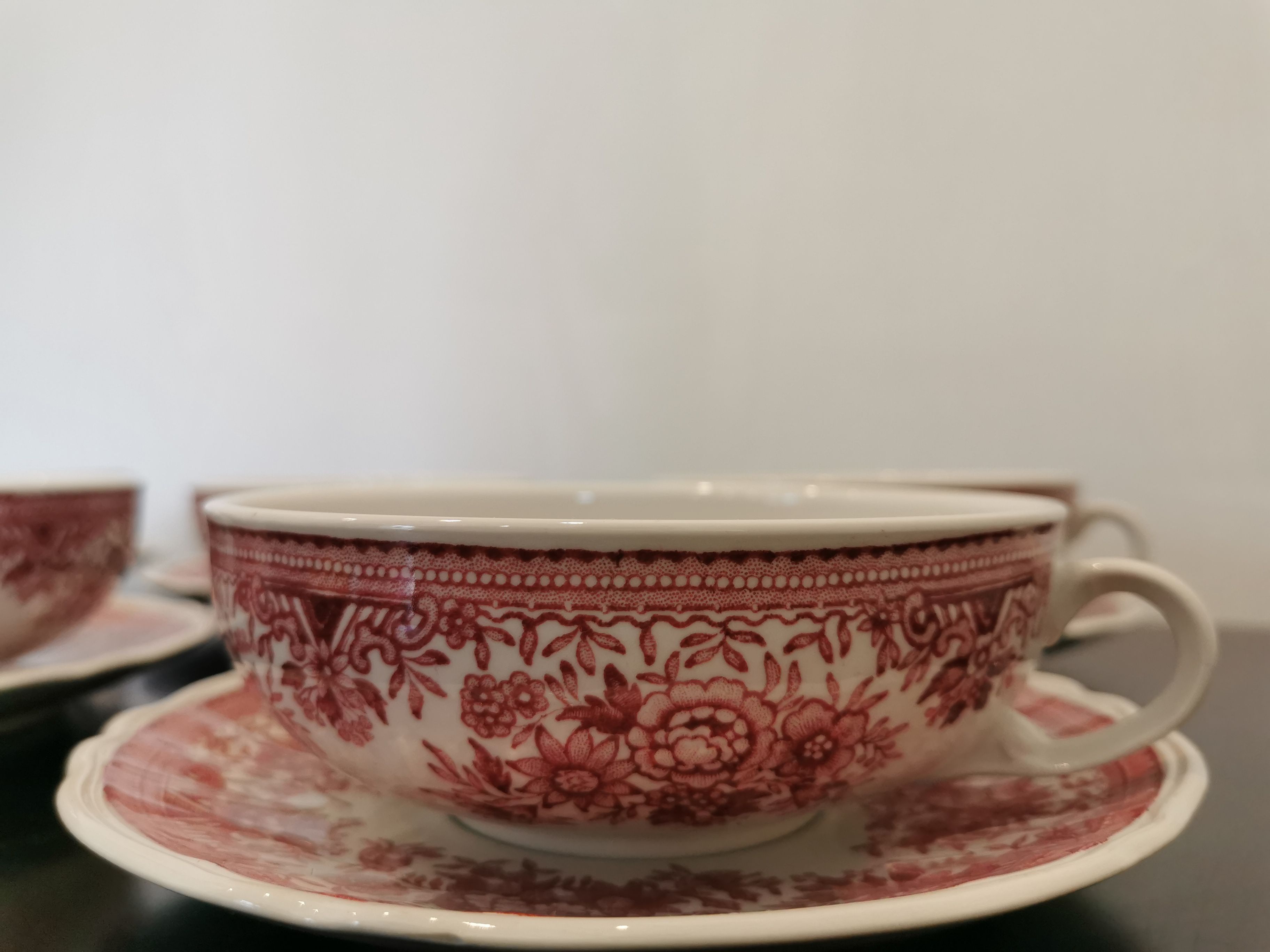 12 soup bowls and saucer service Villeroy&Boch Saar