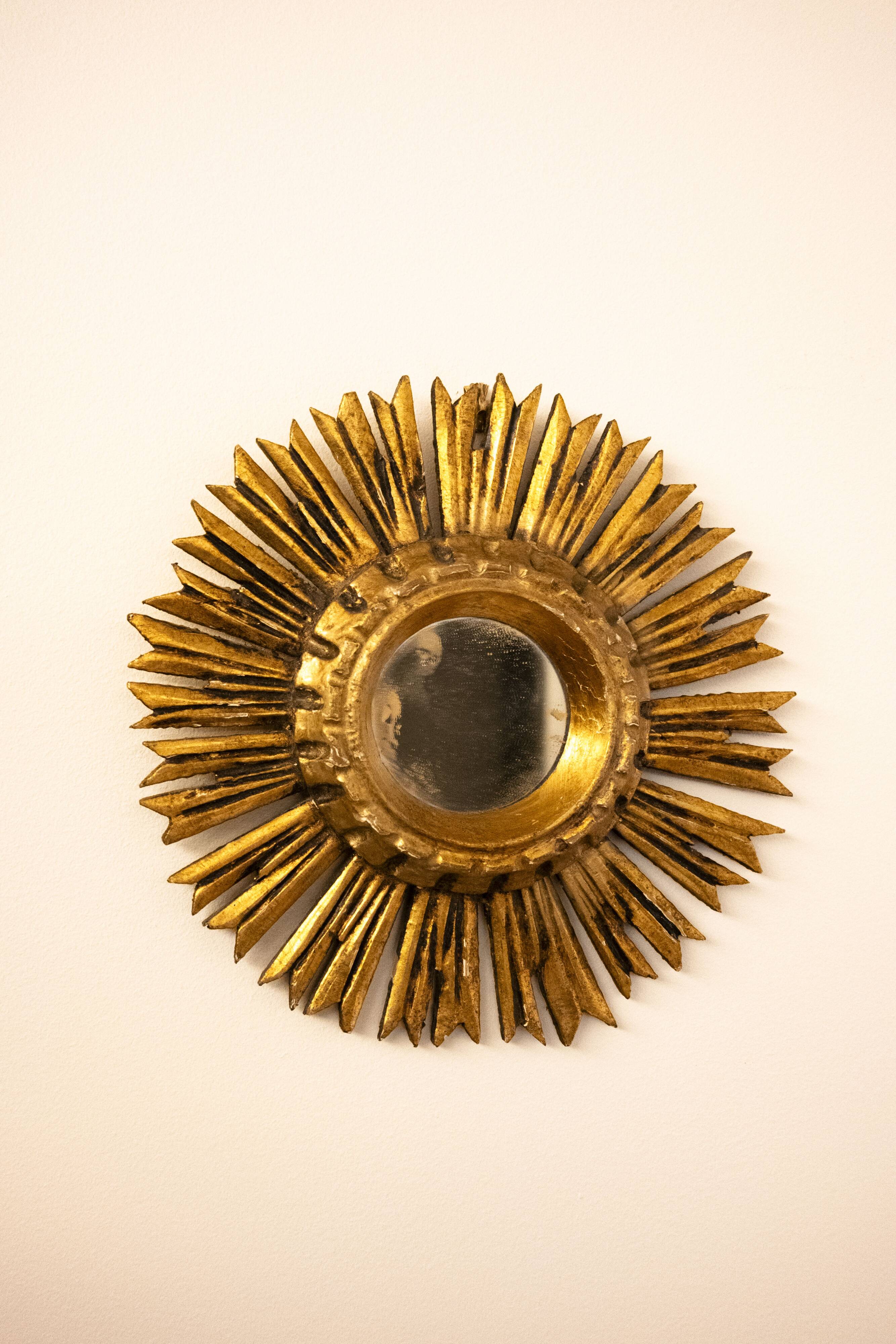 Witch's eye sun mirror