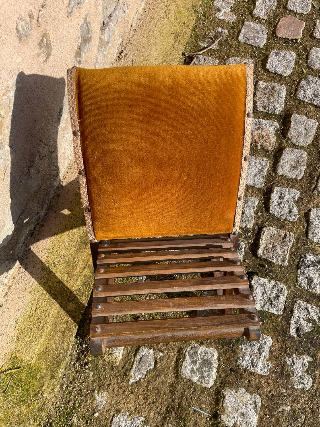 Mustard velvet footrest