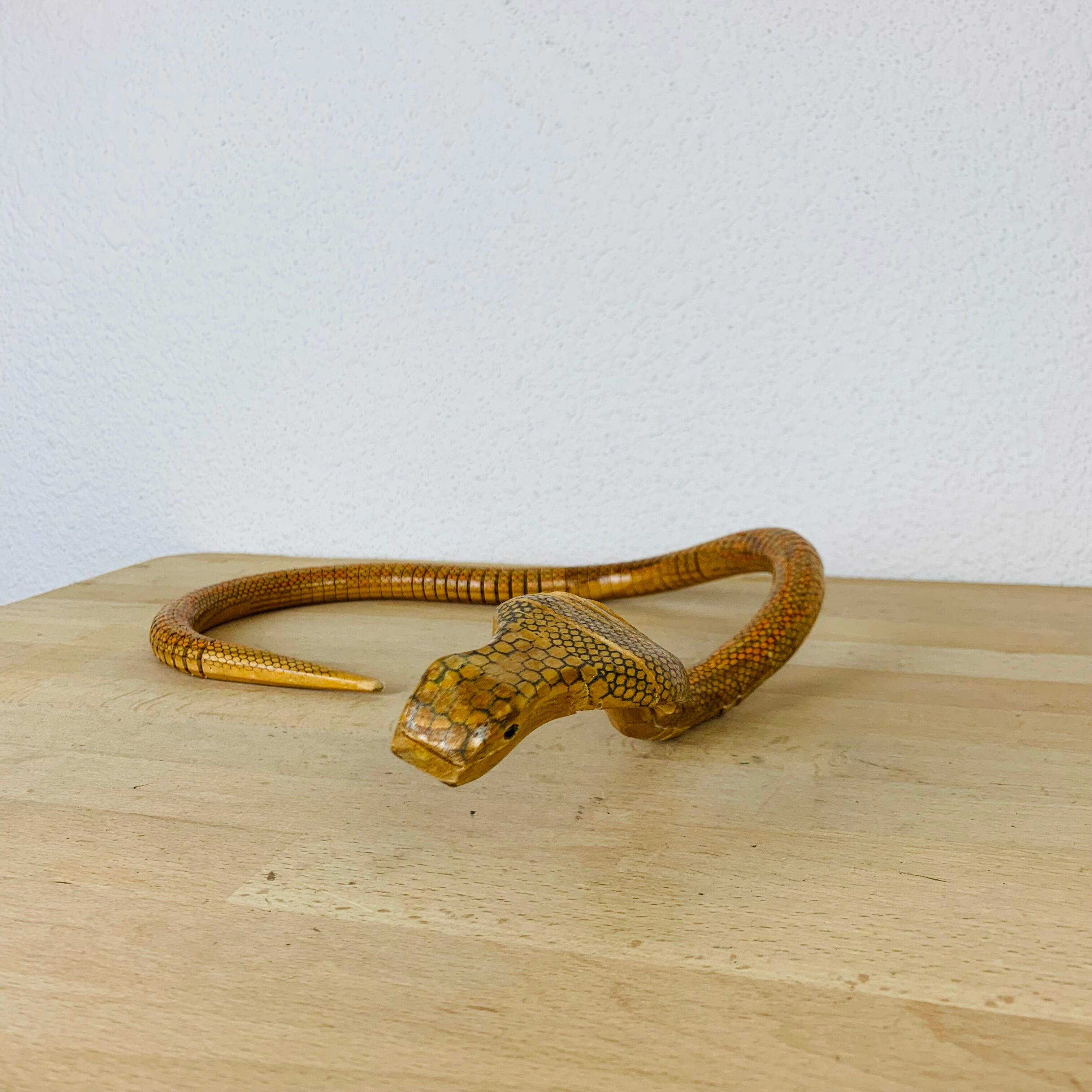 Jouet serpent articulé en bois vintage