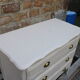 Commode vintage rénovée Greige Galuchat – Style campagne chic