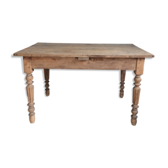 Oak farm table