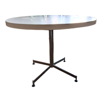 Table ronde blanche de cuisine