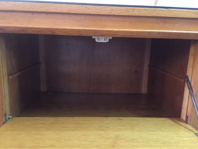 Buffet low foot compass