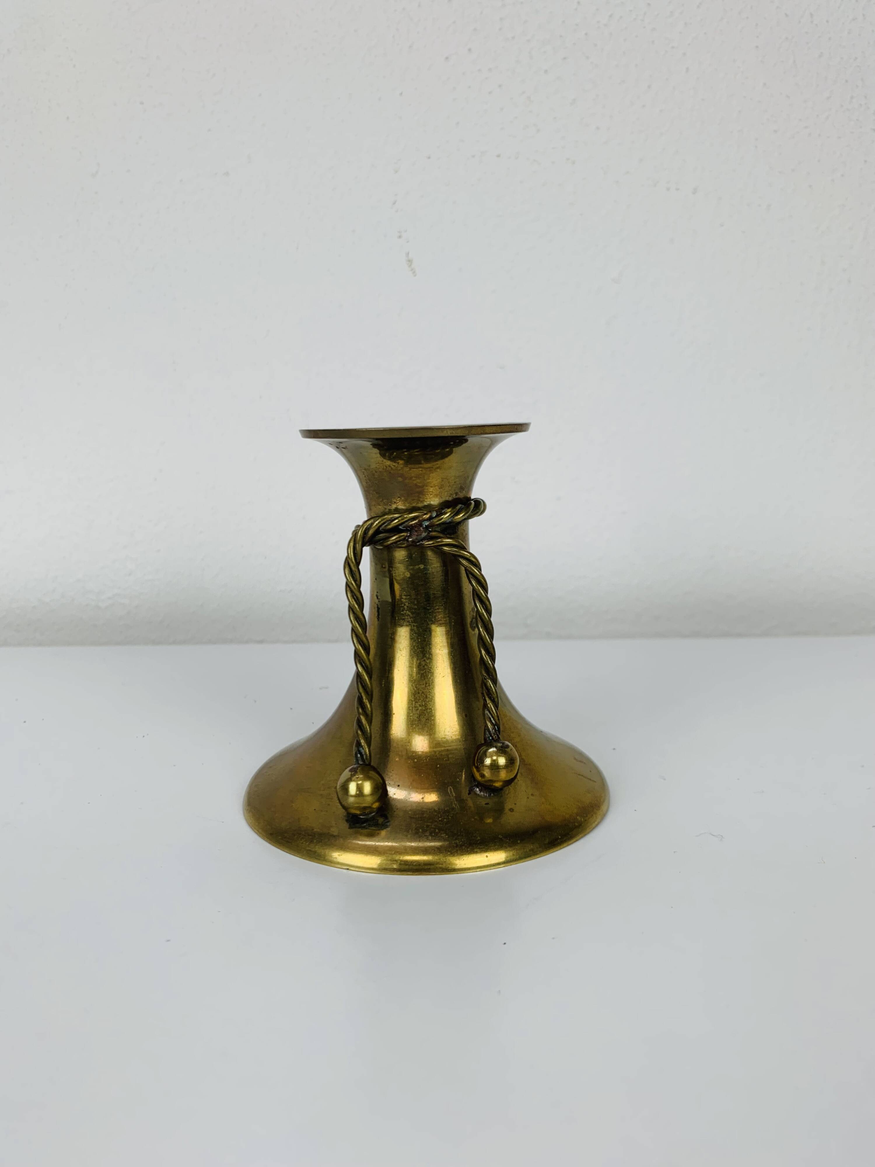 Vintage gold brass knot candle holder