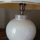 Lampe de salon blanche moderne céramique sphère | modèle Beaulieu