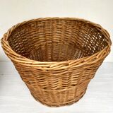 Braided wicker pot cover