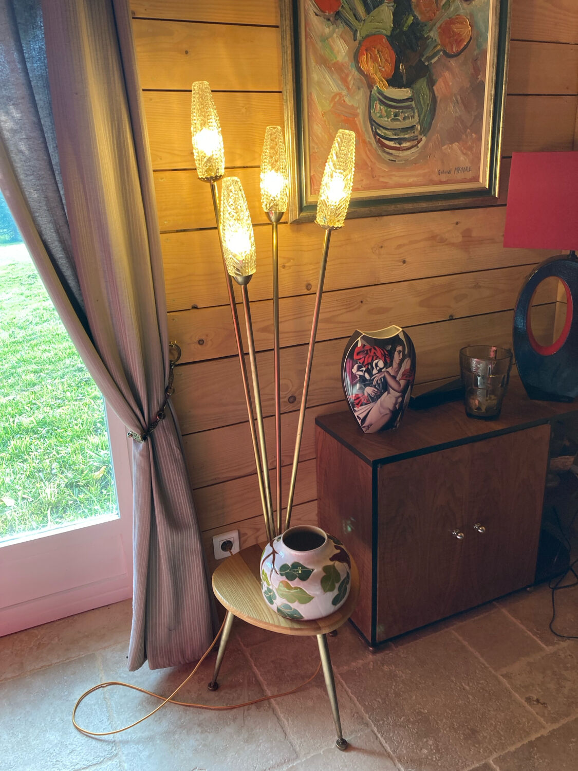 Vintage four-branch tripod lamp