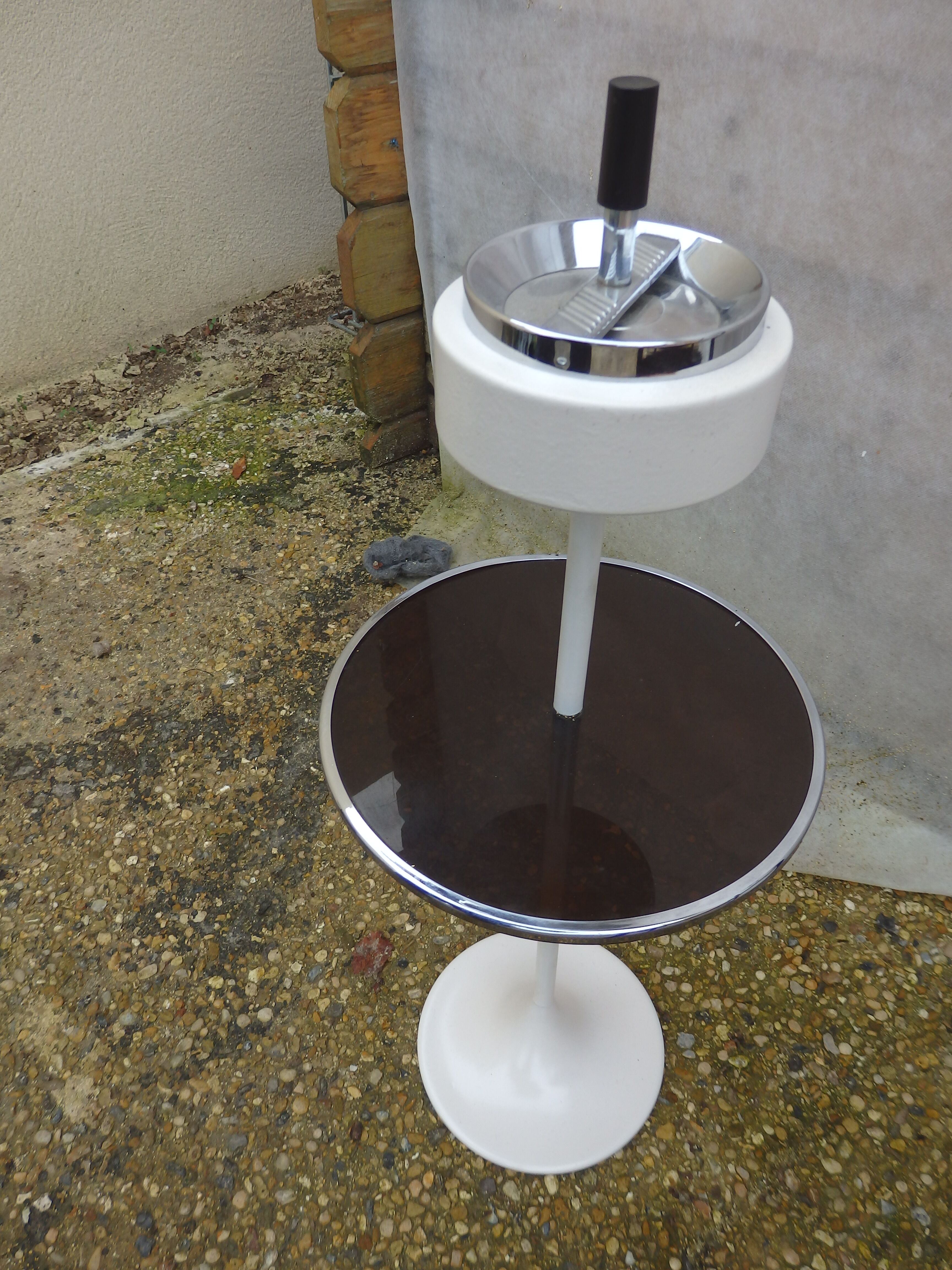 Cendrier swing star vintage années 70 pied tulipe