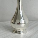 Lightweight metal single-stem vase