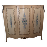 Vintage wardrobe / dressing room