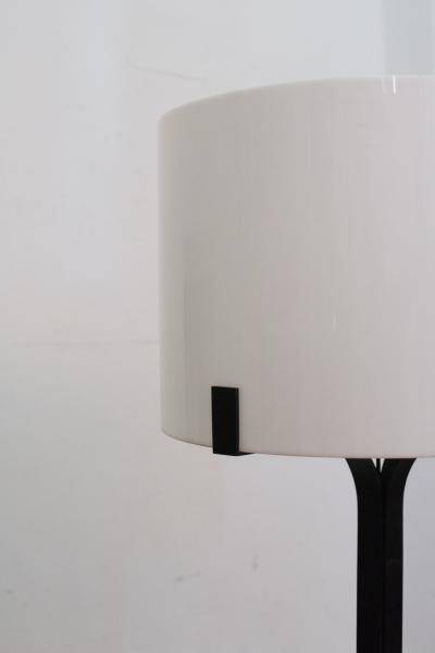 1970s floor lamp by Jordi Vilanova. Spain. Iron and methacrylate.