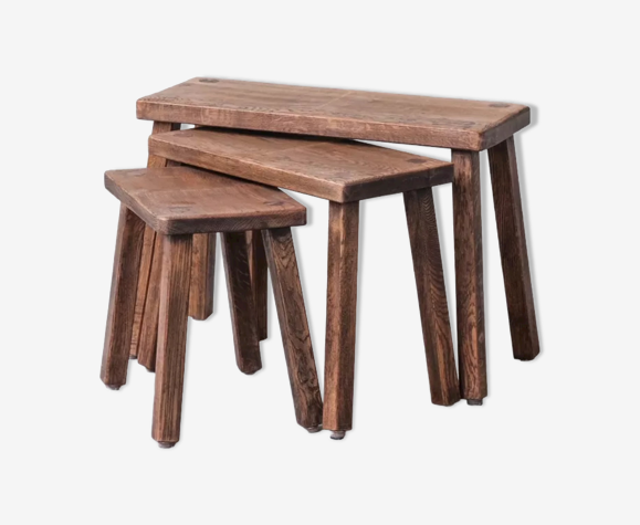 Ensemble de trois tables gigognes en chêne plus hautes du milieu du siècle