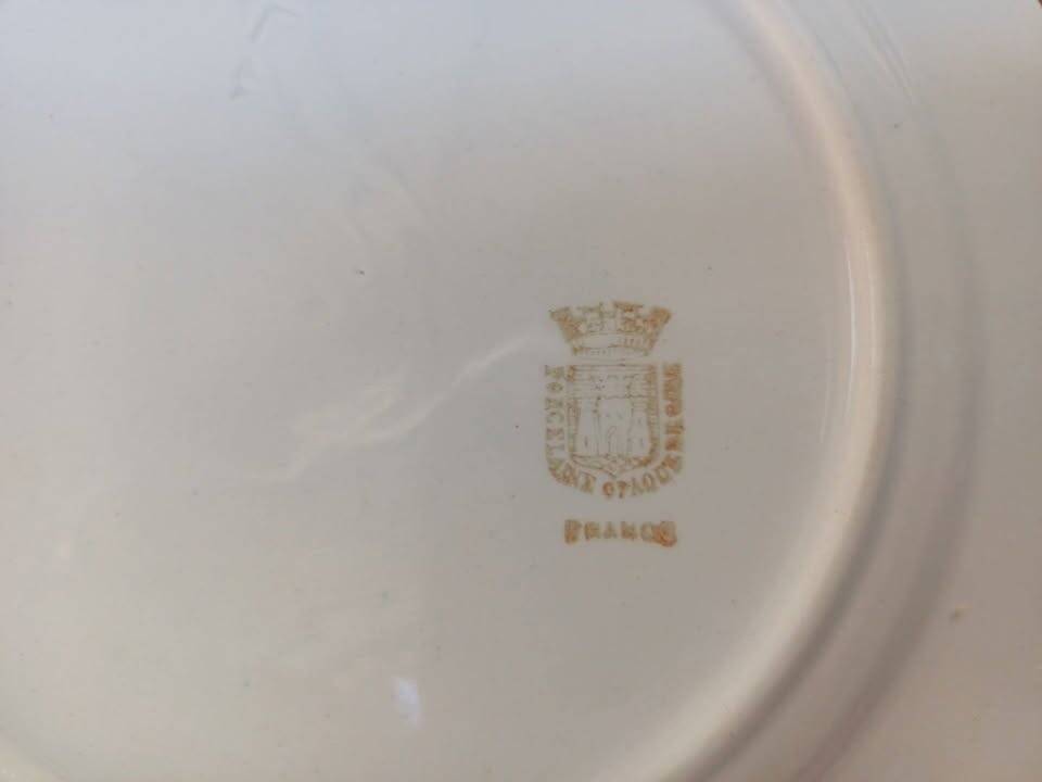 Lot of 5 antique opaque porcelain plates.