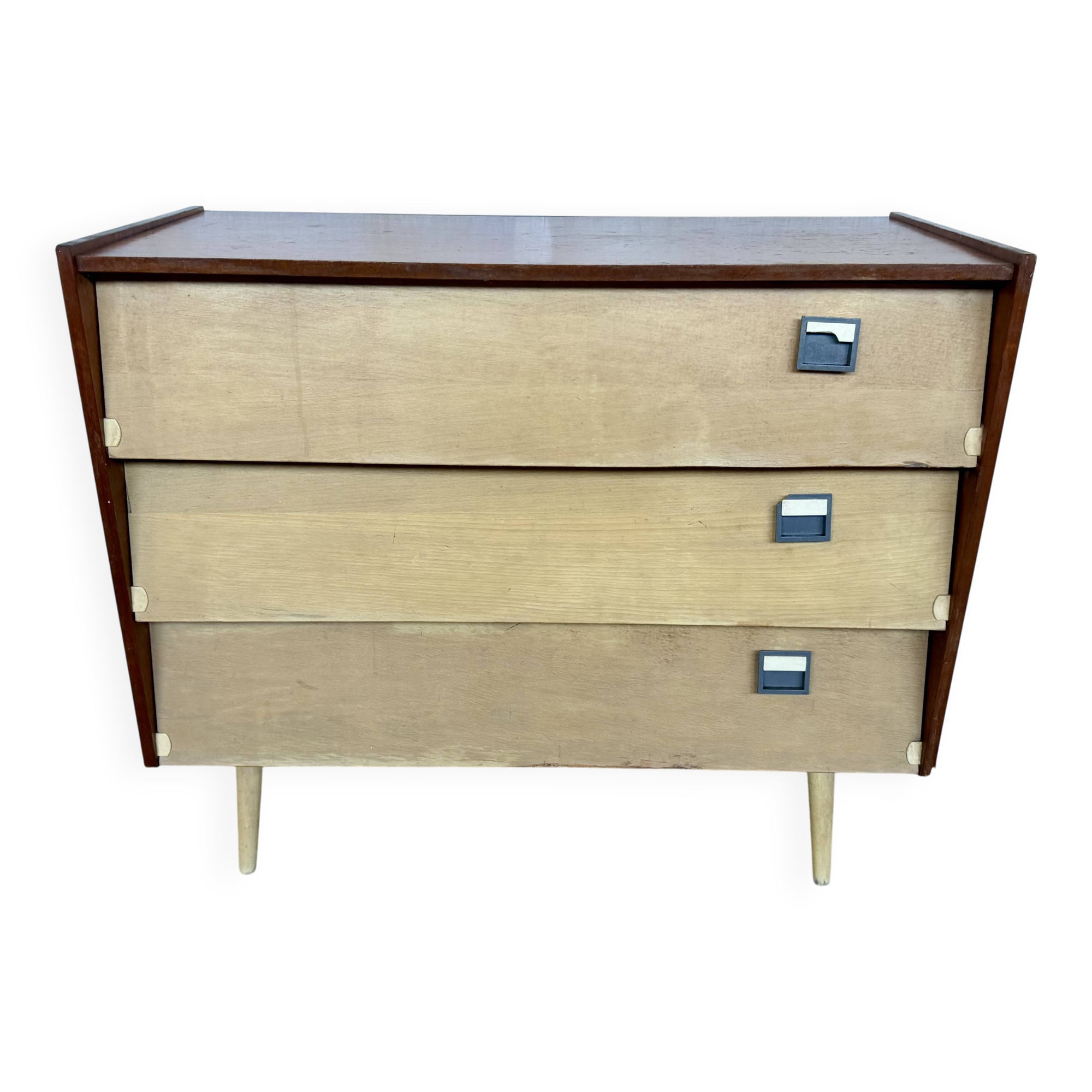 Vintage shoe cabinet – Scandinavian style