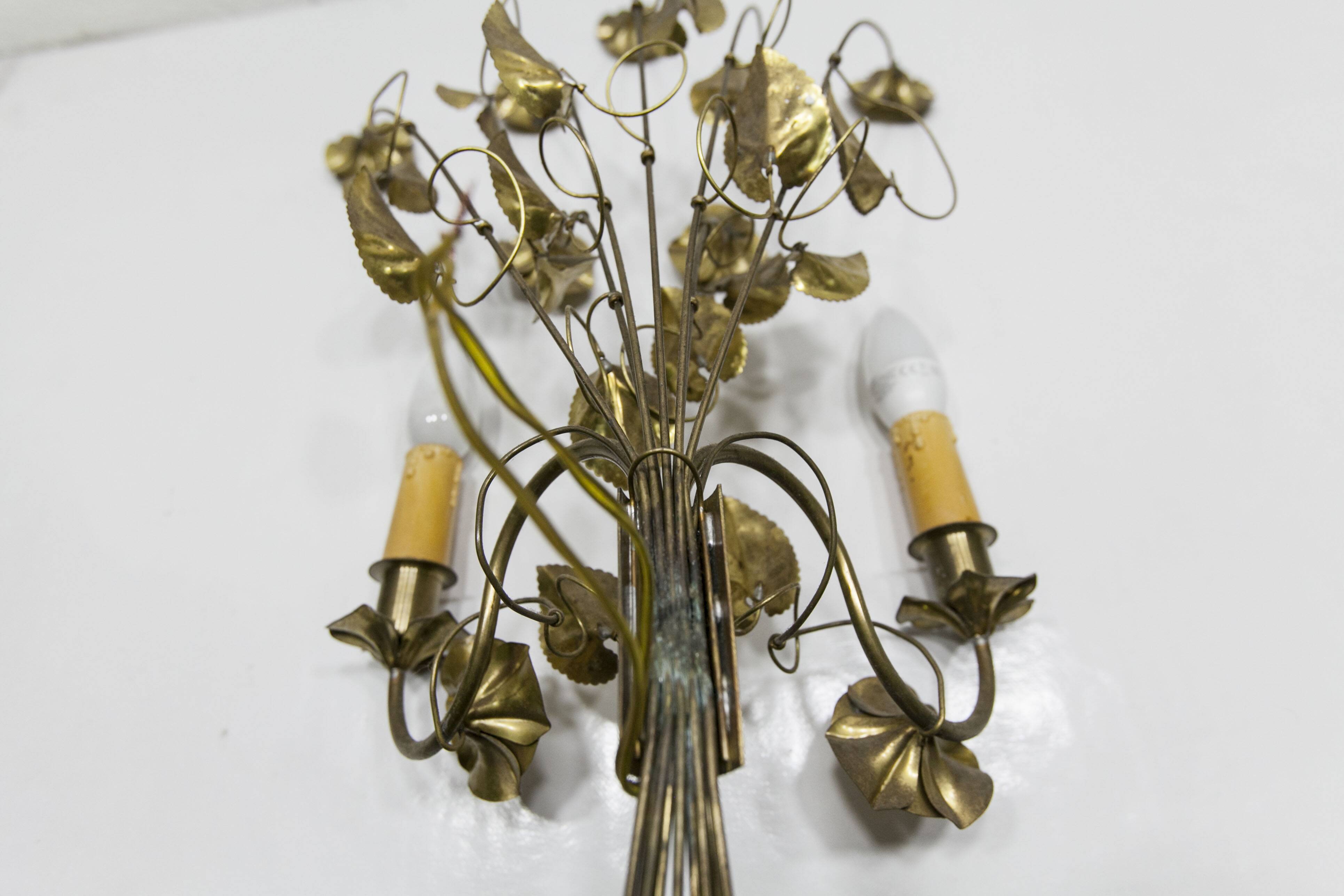 Pair of double flower bouquet sconces in brass 1960