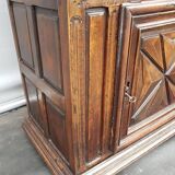 Armoire deux corps haut en retrait style Louis XIII