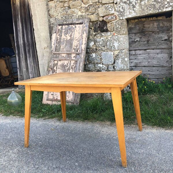 Table années 50 pieds compas