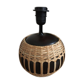 Wooden and rattan lamp base