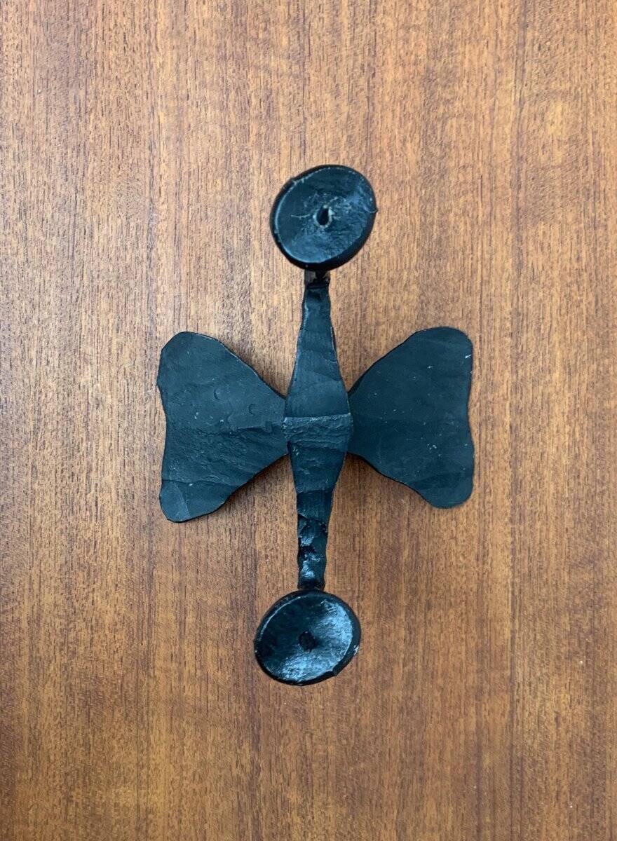 Brutalist wrought iron candlestick from the mid-century by David Palombo, 1960s.