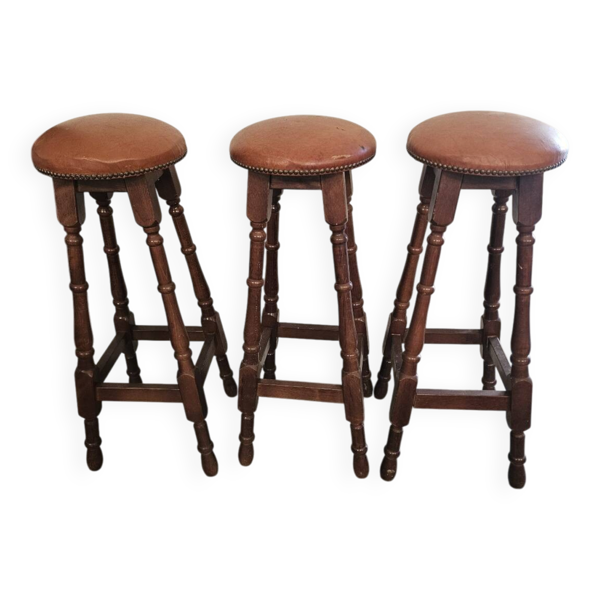 3 high stools in wood and leather