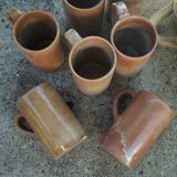 Mug in enamelled stoneware