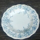 flat iron earthenware plate from the Moustiers faience factory signed Léon Graves