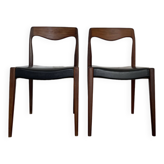 Pair of Scandinavian chairs, circa 1960