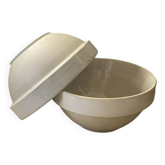 Set of two 2.5l Vintage stoneware salad bowls