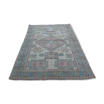 Neutral color oushak style area rug 143 x 193 cm