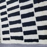 Moroccan handcrafted rug 250cm x 150cm