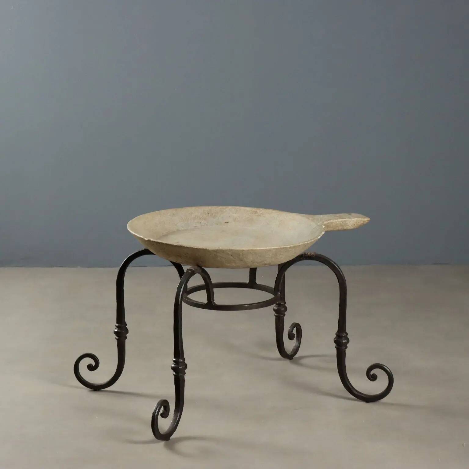 Table ancienne en fer forgé et marbre, Italie, début XXe siècle