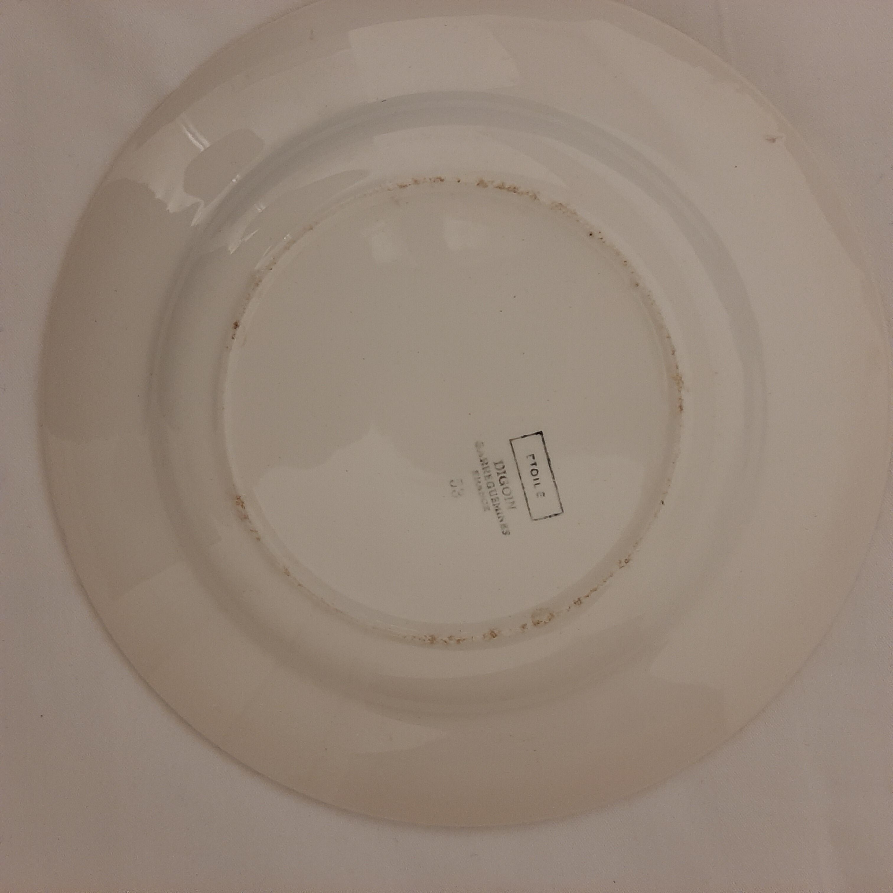 Plate star or planet digoin sarreguemines