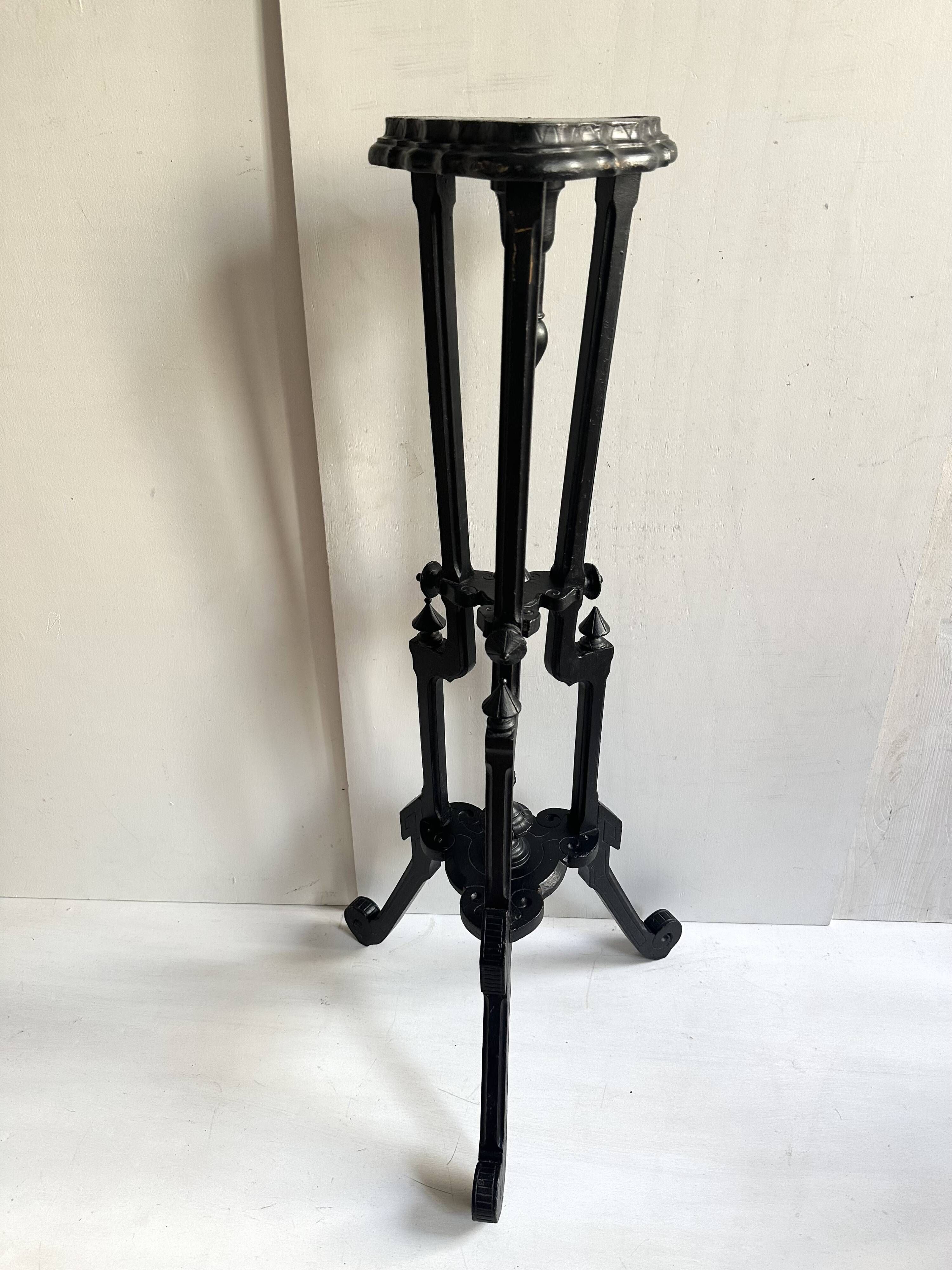 Napoleon III stool in blackened carved wood, 19th century