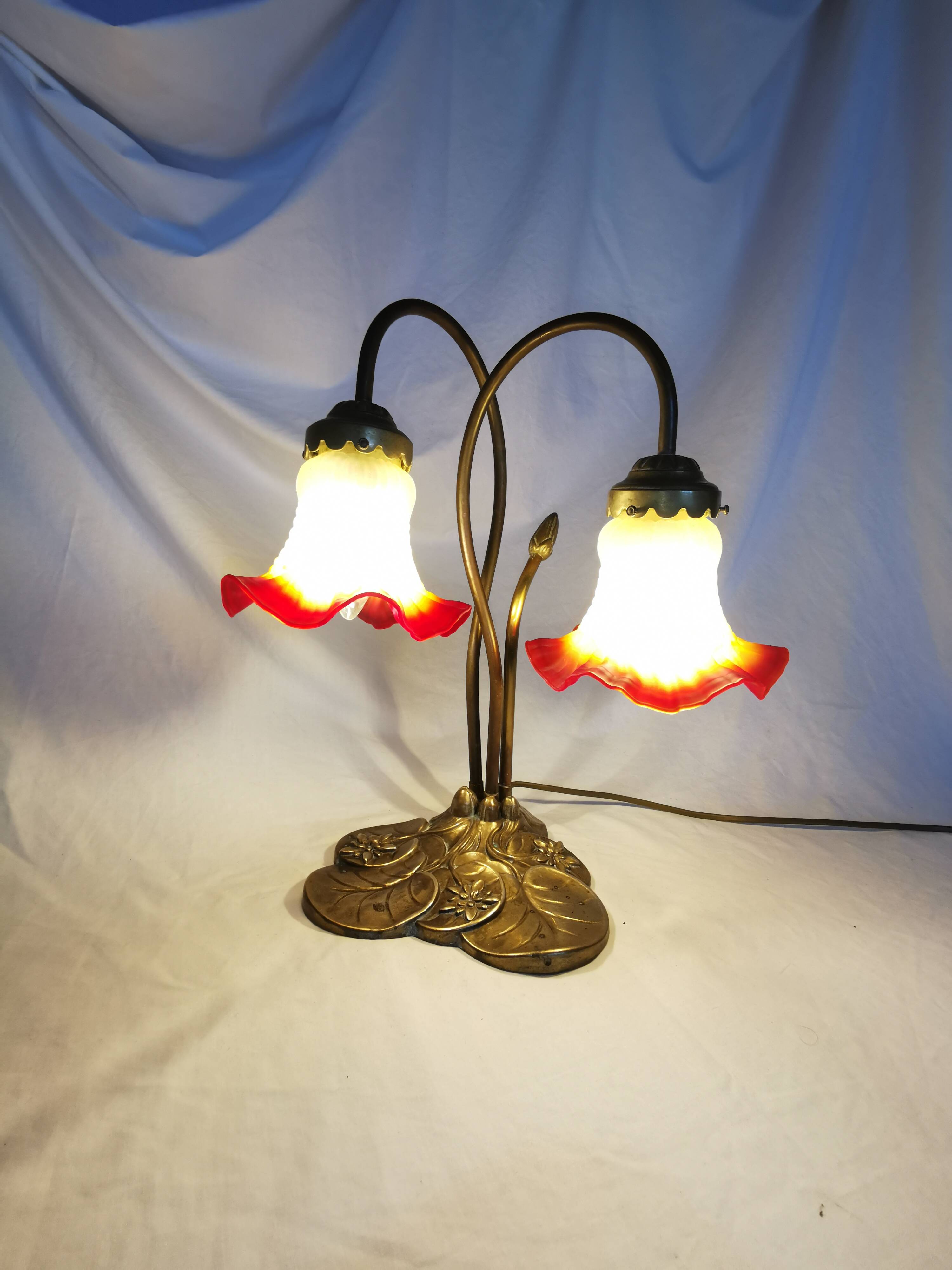 Brass water lily lamp and glass paste tulip, double, art nouveau style.