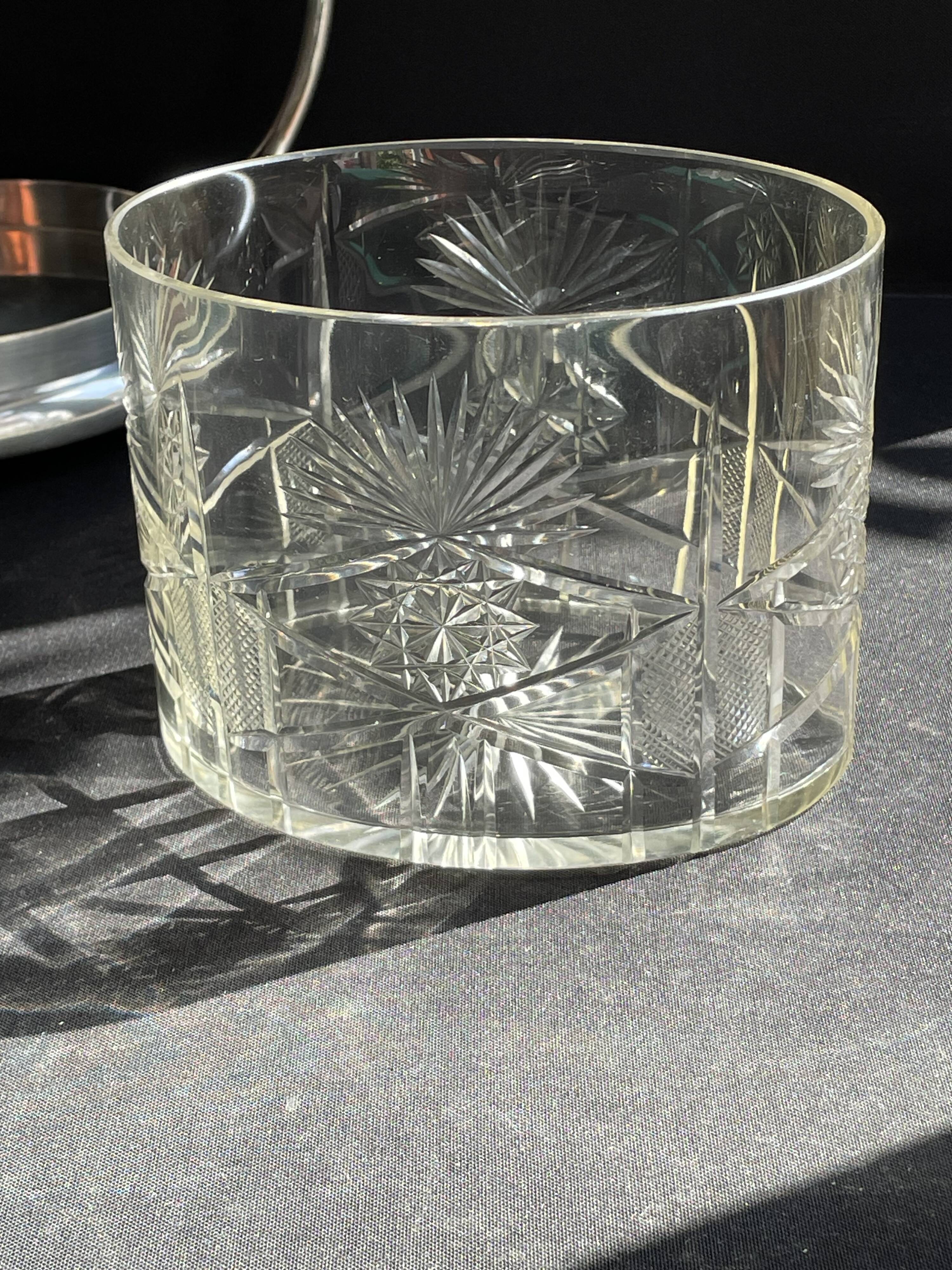 Biscuitier cristal taillé et métal argenté F. W. Quist (1831-1903)